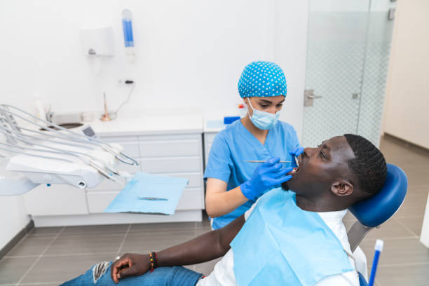 Best Broken or Cracked Tooth Emergency Dentist in Benton, IL